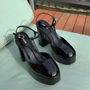 Larroudé Pixie Pump in Black Cracked Patent Leather